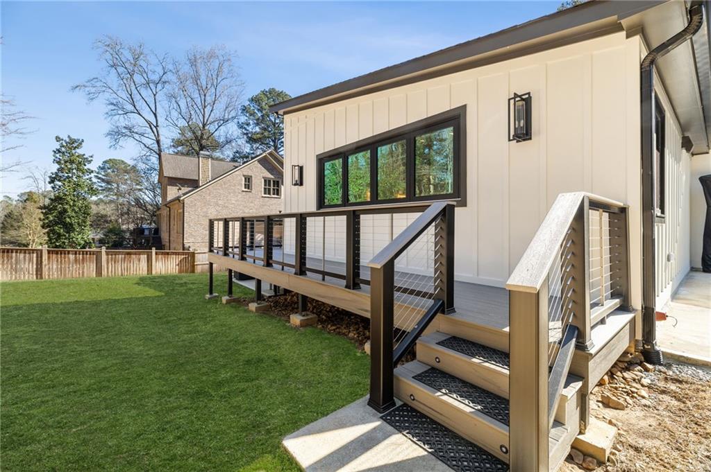4217 Paces Ferry Road Southeast Atlanta, GA 30339 - Photo 43 of 45 Gallery Image 43