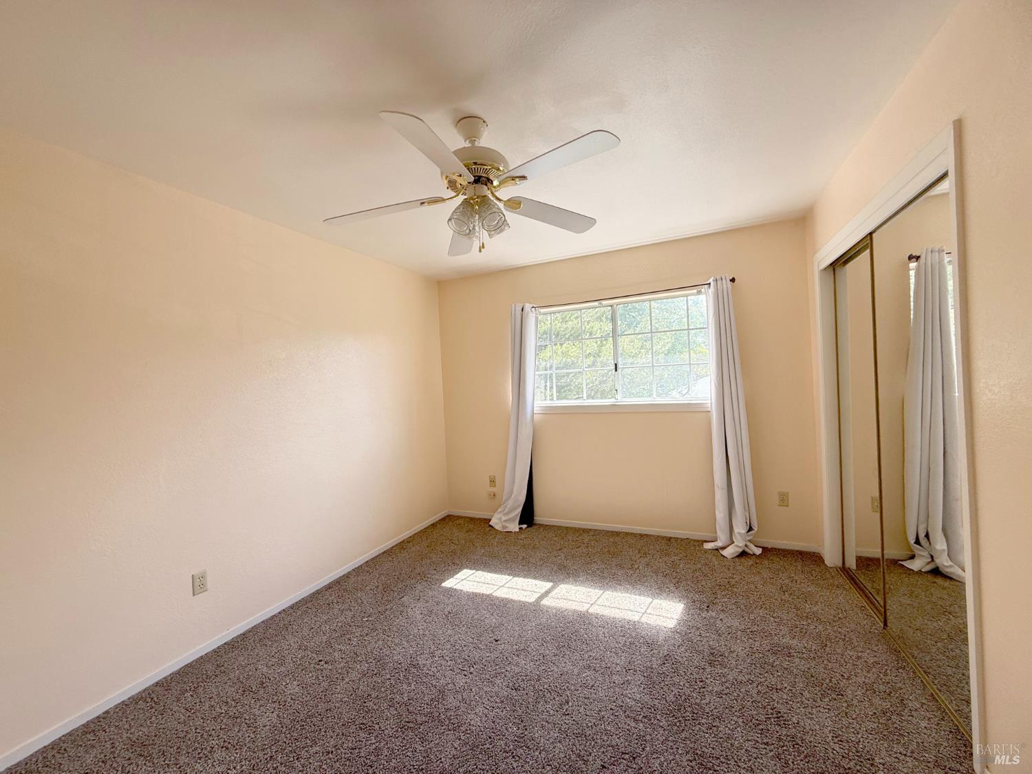 27009 Hawk Court Willits, CA 95490 - Photo 23 of 31