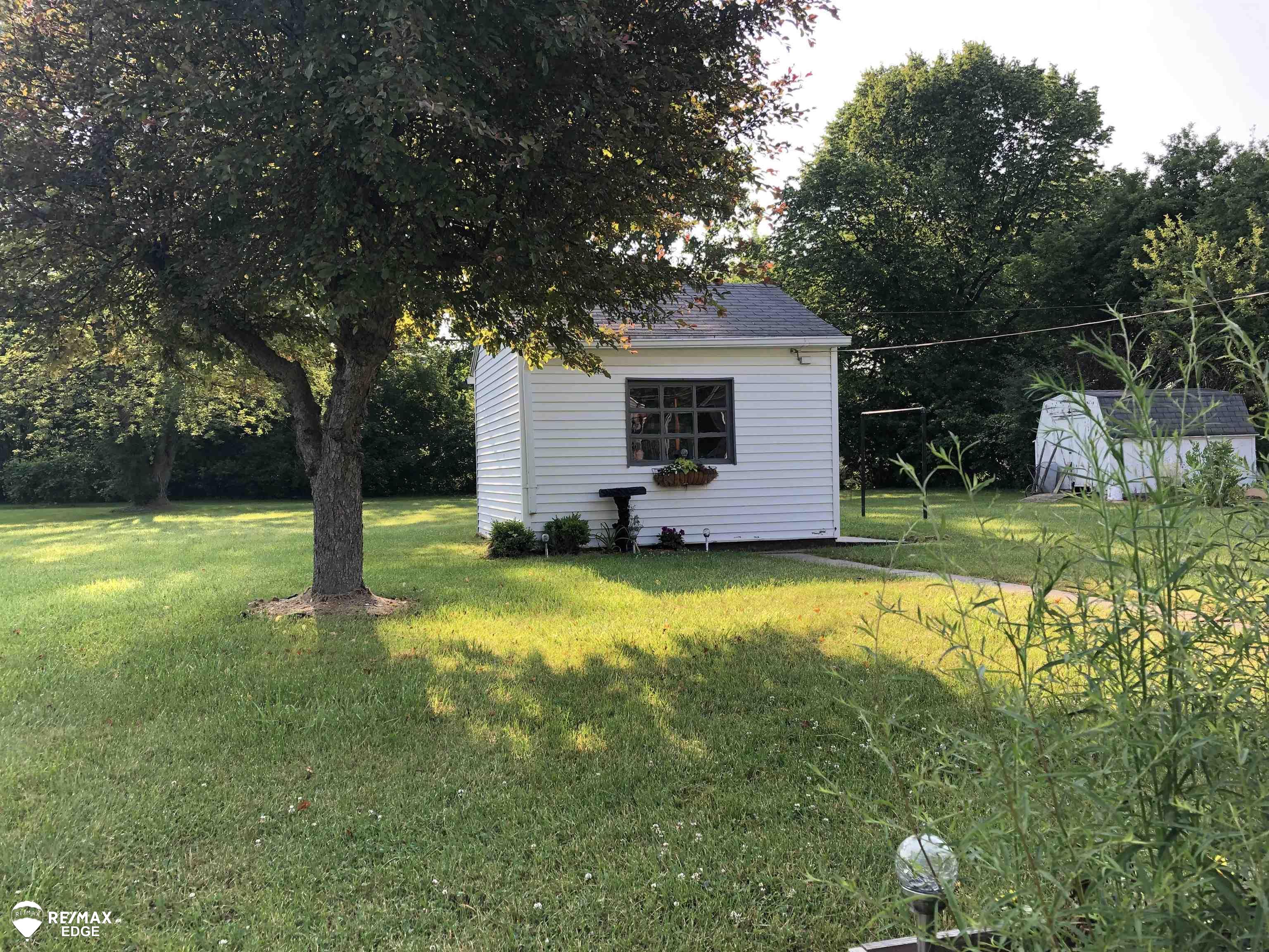 3462 North Belsay Road Flint, MI 48506 - Photo 28 of 28 50113388-27.JPG