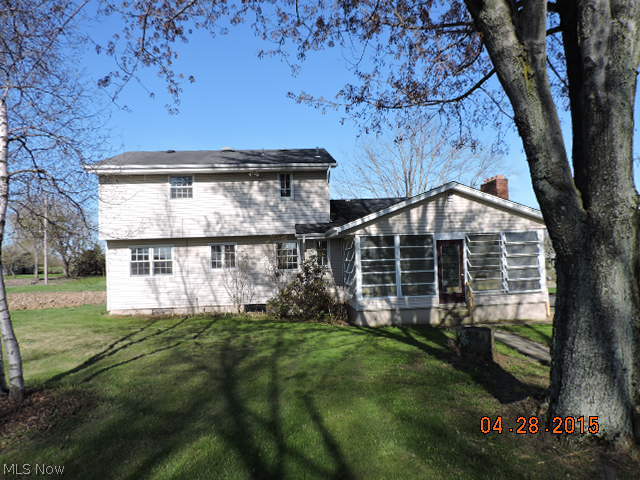 10709 Springfield Road Youngstown, OH 44514 - Photo 6 of 16