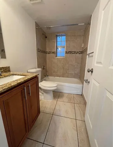 $1,400 | 210 Northwest 16th Street, Unit 4, Miami, FL 33136