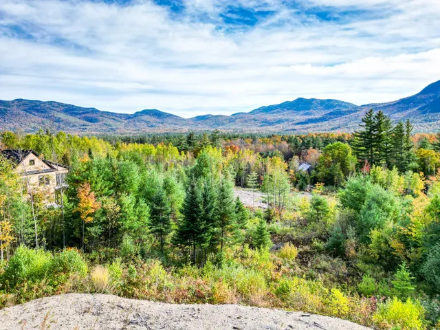 $355,000 | 30 Parker Ridge Road, Unit A23, Bartlett, NH 03812