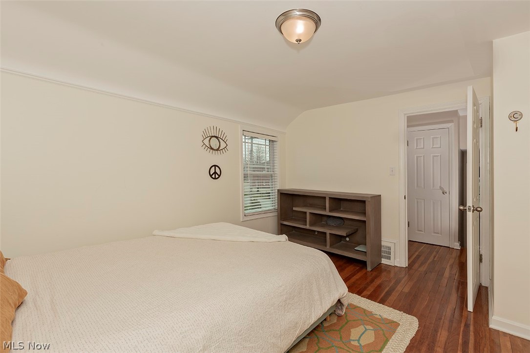 5568 Dorset Road Lyndhurst, OH 44124 - Photo 24 of 35 Gallery Image 24