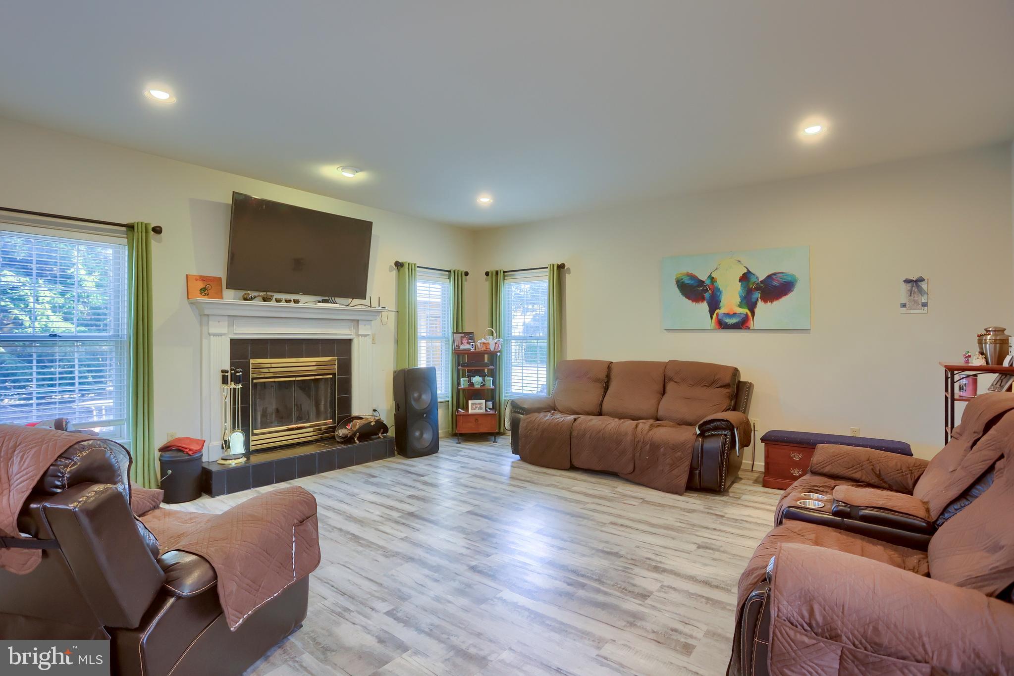 1700 Lilac Road York, PA 17408 - Photo 19 of 36 Gallery Image 19
