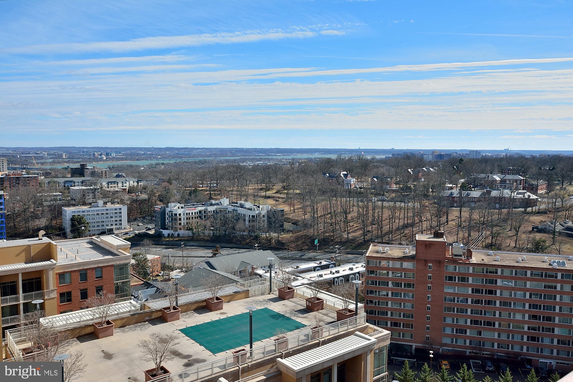 1301 North Courthouse Road, Unit 1809 Arlington, VA 22201 - Photo 35 of 36 PANORAMIC VIEW