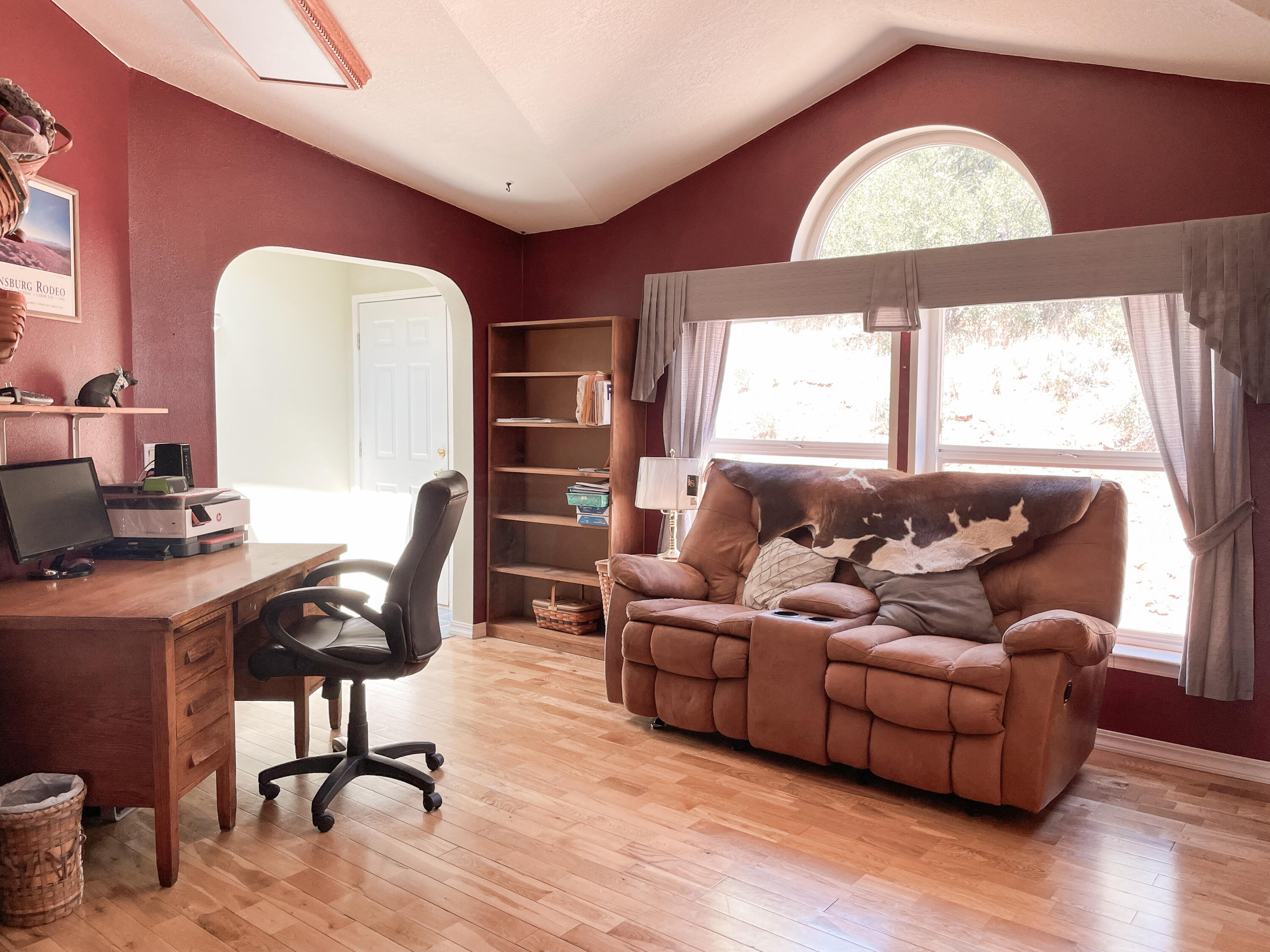 1400 Round Lake Road Klamath Falls, OR 97601 - Photo 21 of 49 Office or family room