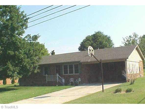 402 Heitman Road Thomasville, NC 27360 - Photo 1 of 1 Exterior Front.