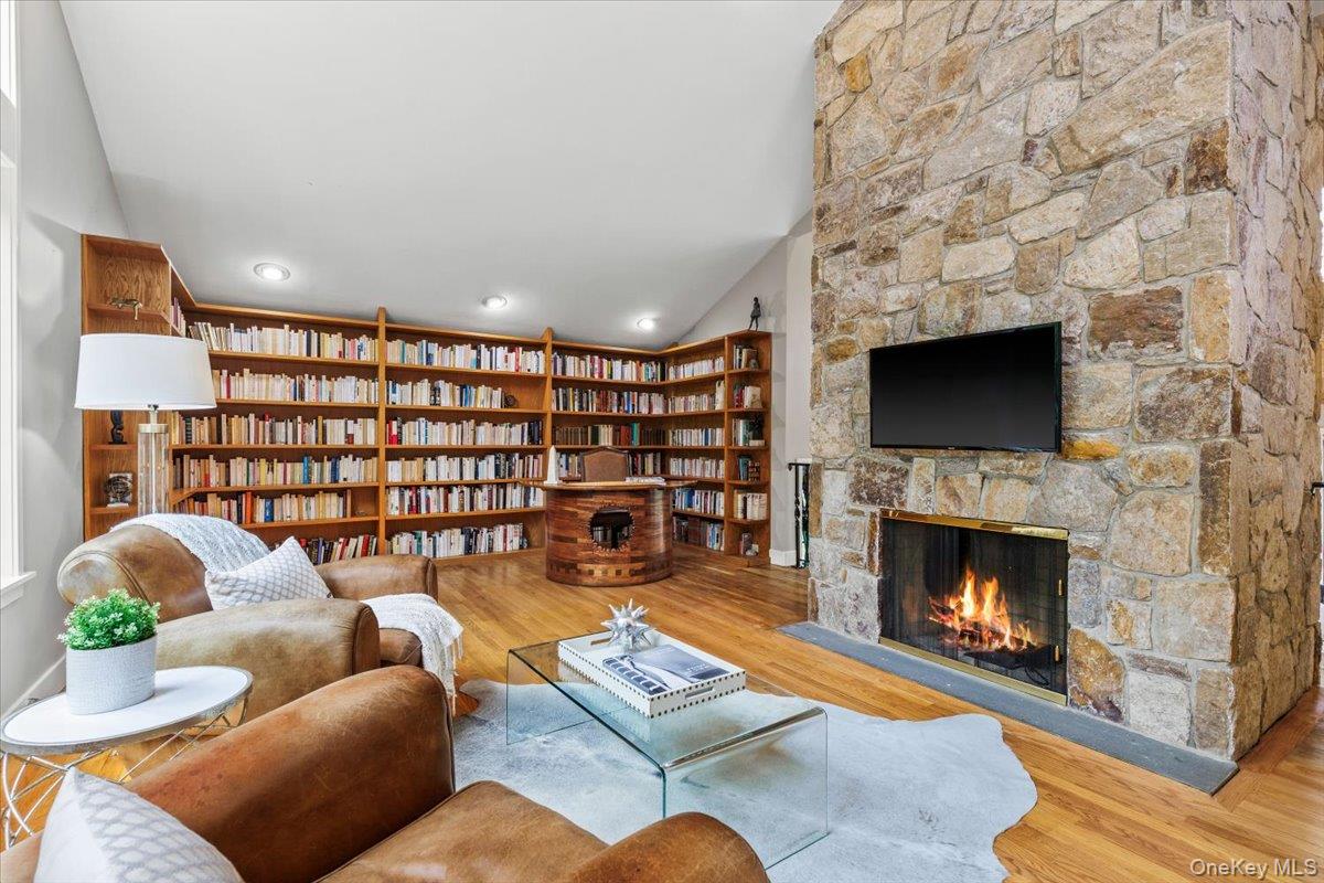 3 Lakeside Drive Rye, NY 10580 - Photo 8 of 36