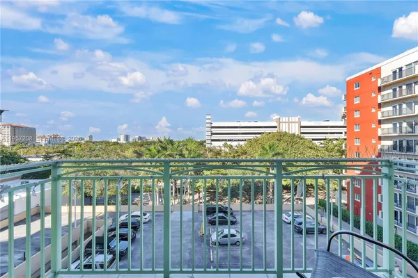 $372,976 | 3500 Coral Way, Unit 710, Miami, FL 33145