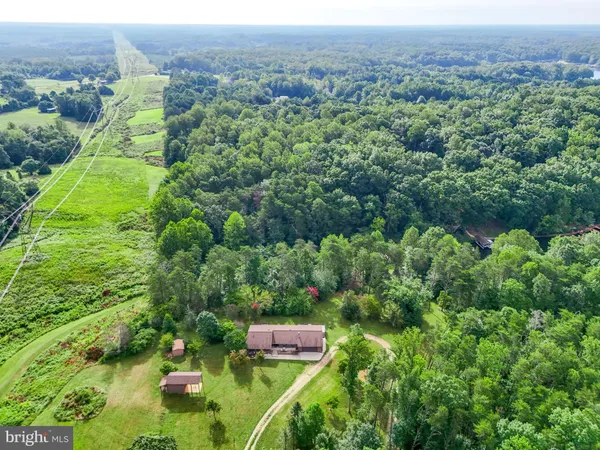 $900,000 | 3807 Bear Tree Lane, Bumpass, VA 23024