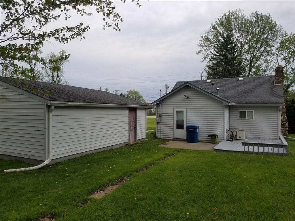 1524 Mitthoeffer Road Indianapolis, IN 46229 - Photo 4 of 11 Gallery Image 4