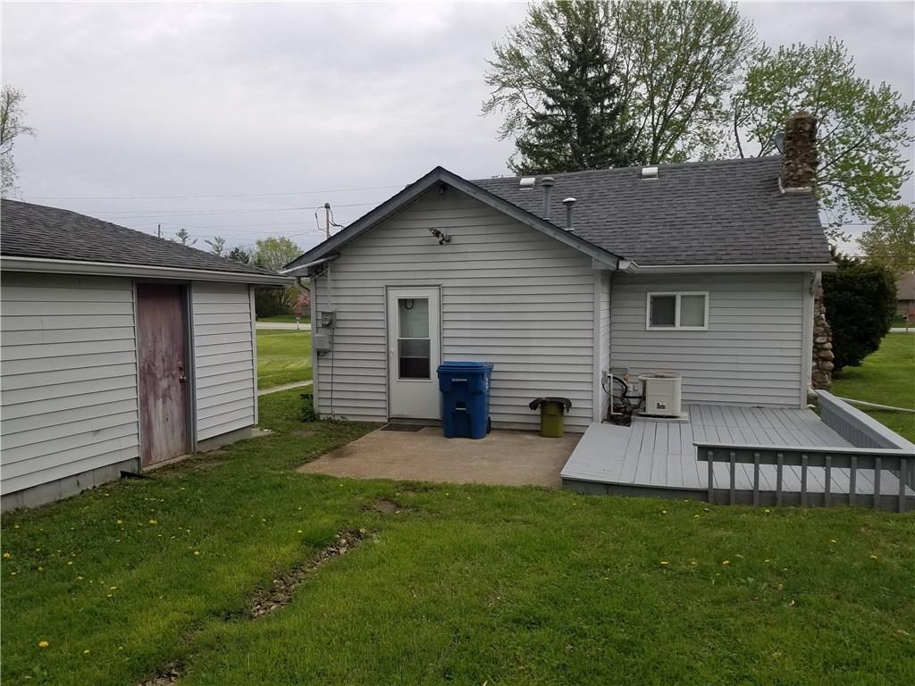 1524 Mitthoeffer Road Indianapolis, IN 46229 - Photo 5 of 11 Gallery Image 5