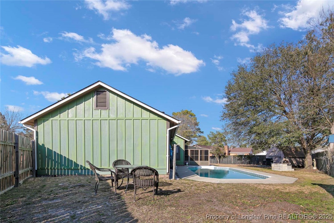 5978 Brookcliff Road Fayetteville, NC 28304 - Photo 38 of 38 a view of a house with wooden fence