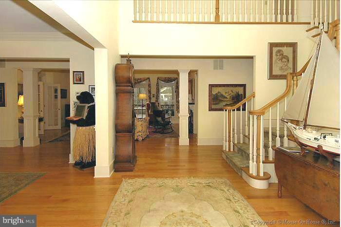 1127 Bay Ridge Road Annapolis, MD 21403 - Photo 12 of 26 Interior (General)