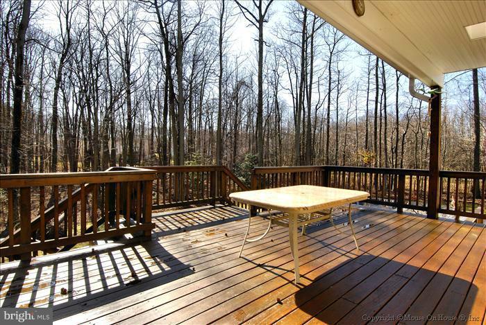 1127 Bay Ridge Road Annapolis, MD 21403 - Photo 18 of 26 Exterior (Rear)
