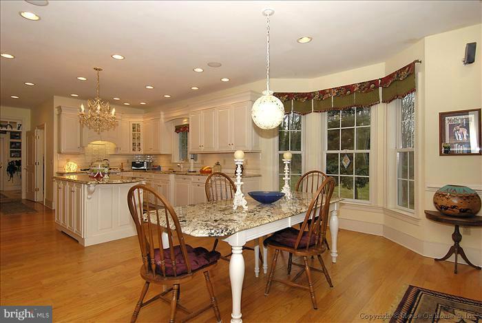 1127 Bay Ridge Road Annapolis, MD 21403 - Photo 8 of 26 Interior (General)