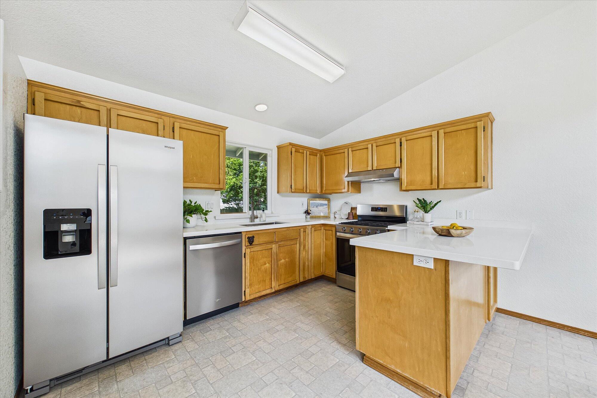 10 Long Street Eureka, CA 95501 - Photo 13 of 38