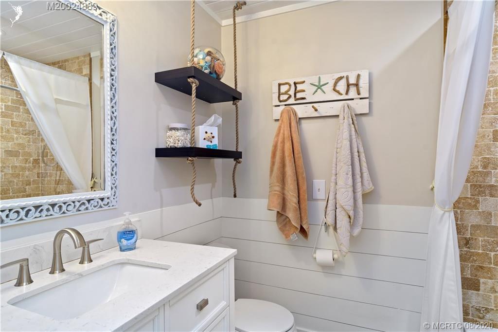 8 Palm Road Sewall's Point, FL 34996 - Photo 28 of 57 Gallery Image 28