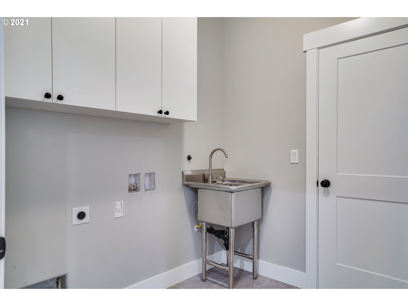 3154 5th Street Hubbard, OR 97032 - Photo 19 of 32 Gallery Image 19