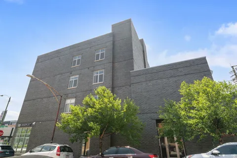 $799,000 | 1601 West Pearson Street, Unit 3S, Chicago, IL 60622