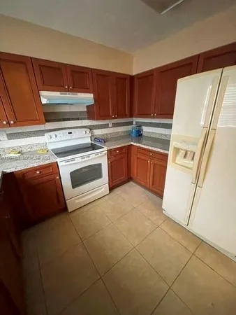 $2,800 | 2726 Northwest 131st Street, Unit 2726, Opa-Locka, FL 33054