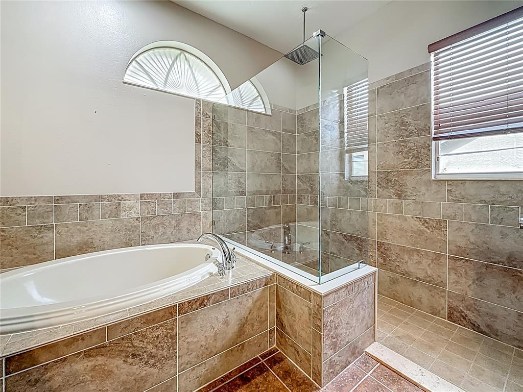 20626 Longleaf Pine Avenue Tampa, FL 33647 - Photo 59 of 86