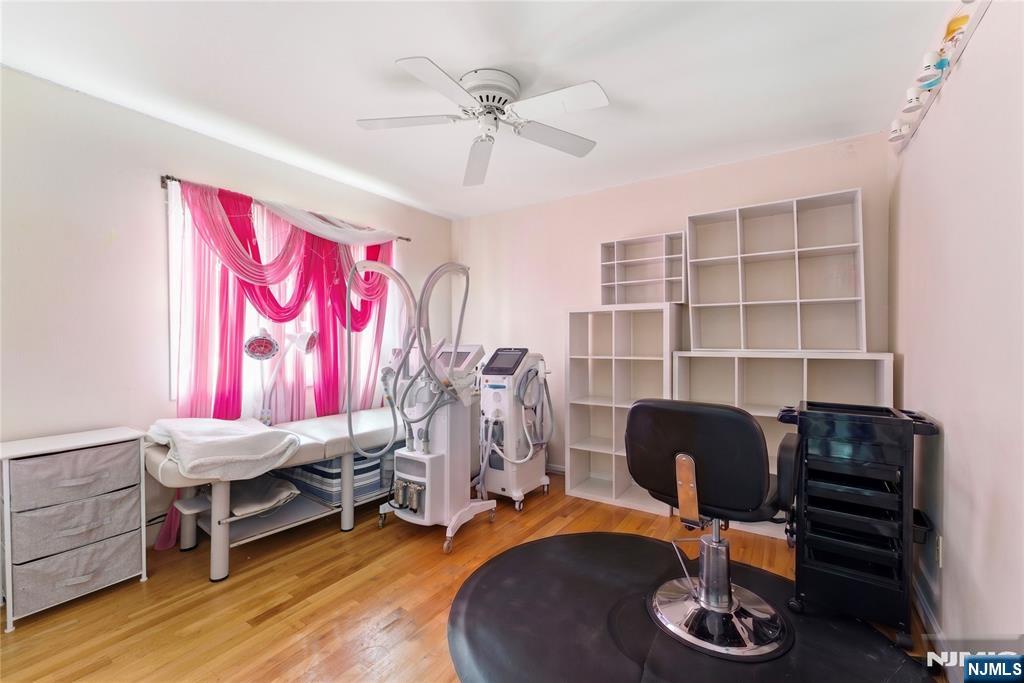 767 Kingsland Avenue Ridgefield, NJ 07657 - Photo 30 of 49