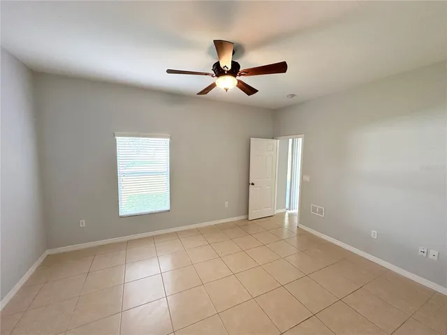 $300,000 | 11 Praver Lane, Palm Coast, FL 32164