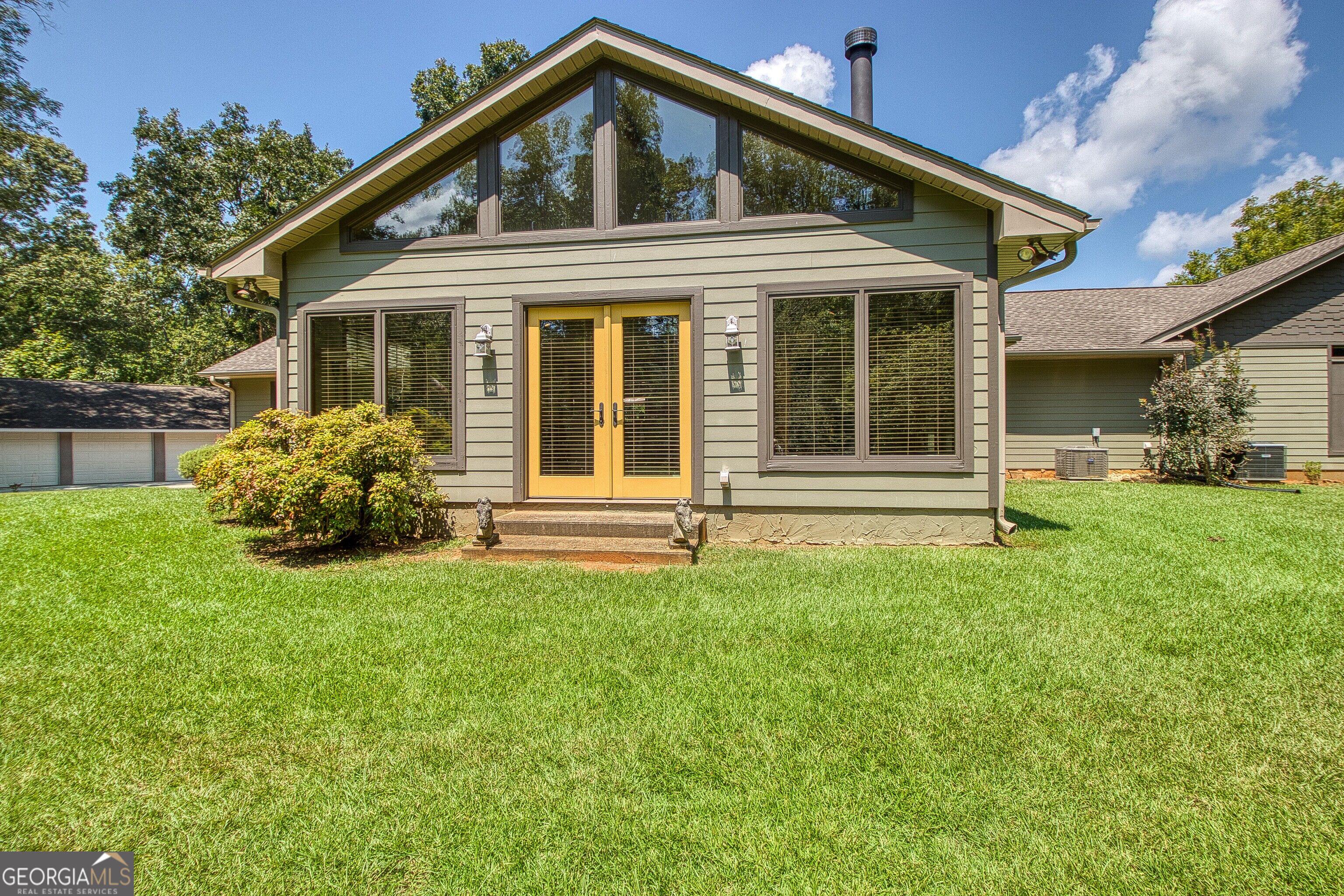 792 Fincher Road Moreland, GA 30259 - Photo 11 of 121 Gallery Image 11