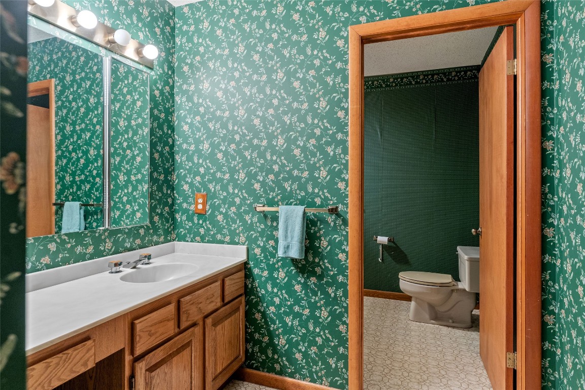 400 Meeker Road Vestal, NY 13850 - Photo 26 of 47 Gallery Image 26