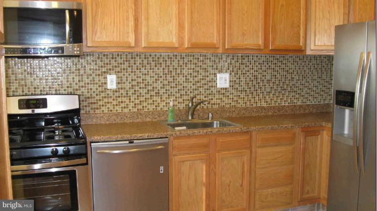7579 Westfield Road Dundalk, MD 21222 - Photo 14 of 18 Kitchen