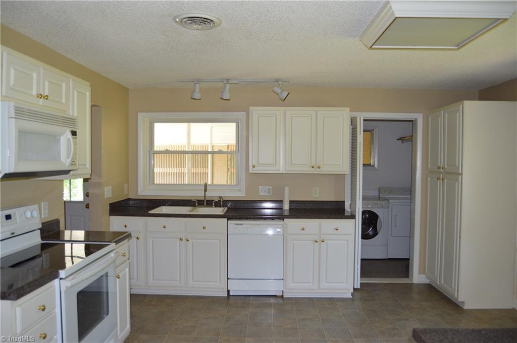 4480 Chestnut St Extension High Point, NC 27265 - Photo 3 of 23 Gallery Image 3
