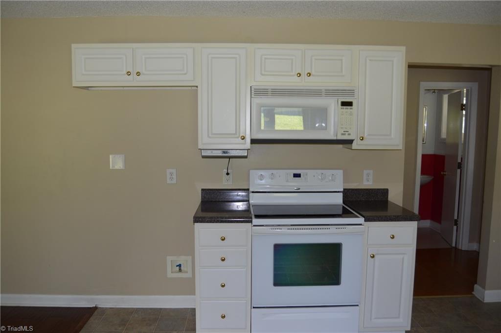 4480 Chestnut St Extension High Point, NC 27265 - Photo 7 of 23 Gallery Image 7