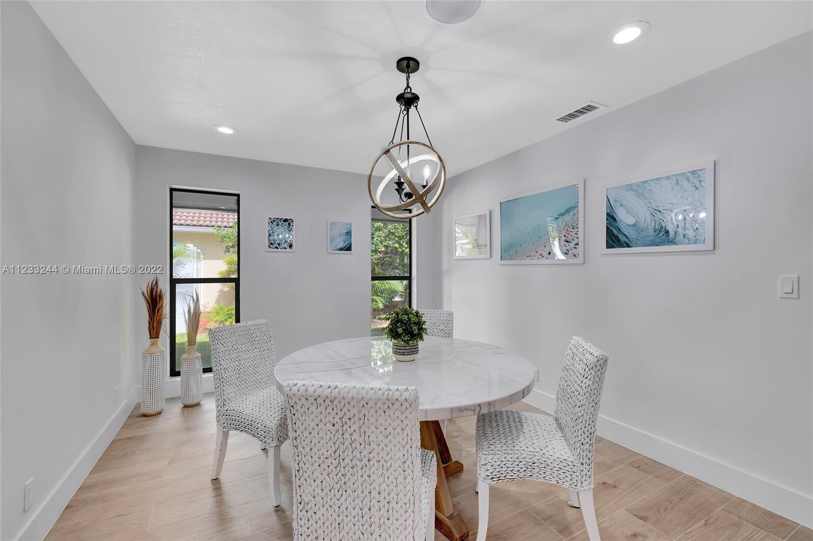 2824 Northwest 28th Street Boca Raton, FL 33434 - Photo 16 of 30 20221012211244146750000000-o