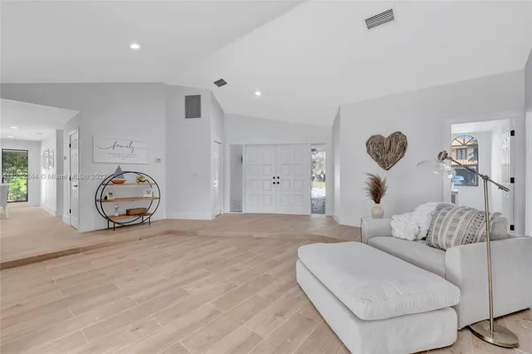 $1,525,000 | 2824 Northwest 28th Street, Boca Raton, FL 33434