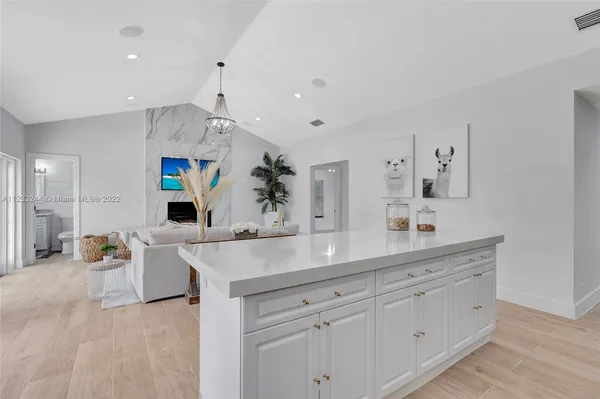 $1,525,000 | 2824 Northwest 28th Street, Boca Raton, FL 33434