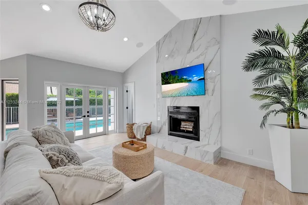 $1,525,000 | 2824 Northwest 28th Street, Boca Raton, FL 33434