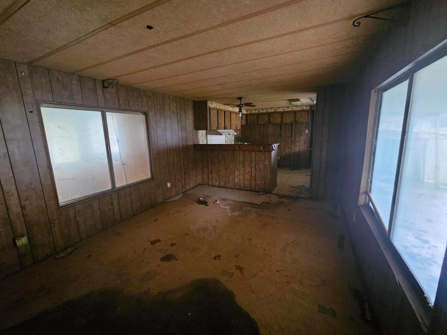 11705 Parey Avenue, Unit 16 Red Bluff, CA 96080 - Photo 8 of 12 a view of a garage