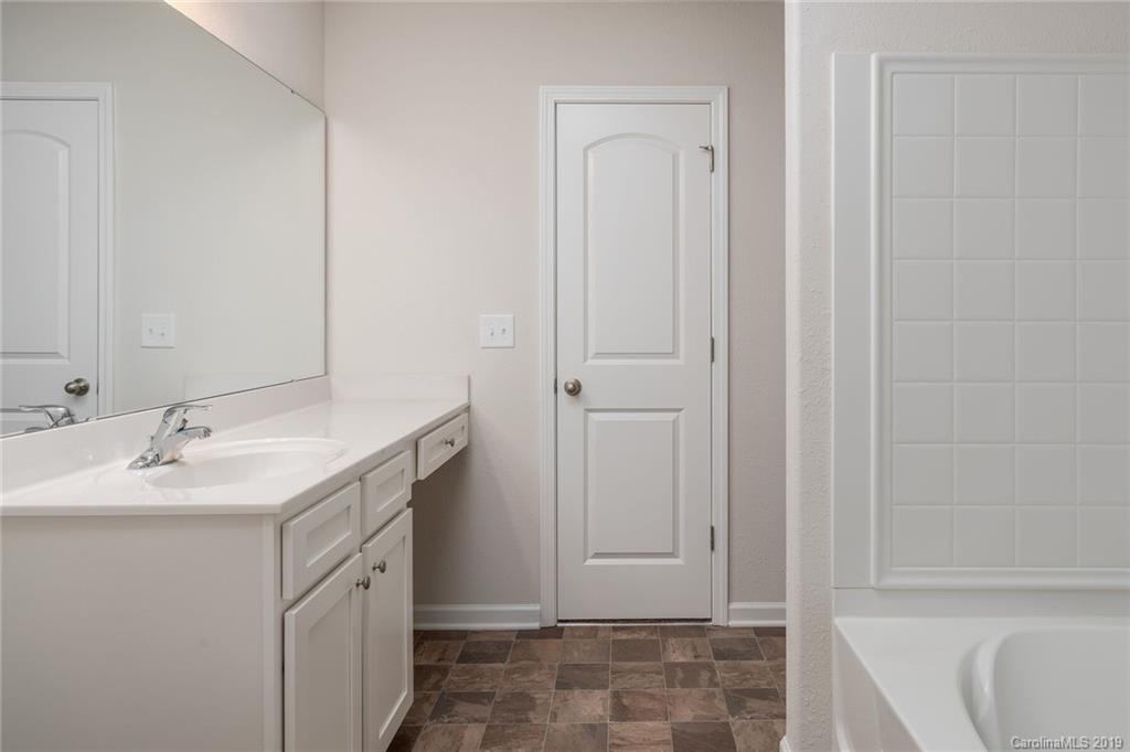 2445 Rhyne Road Dallas, NC 28034 - Photo 7 of 9 Gallery Image 7