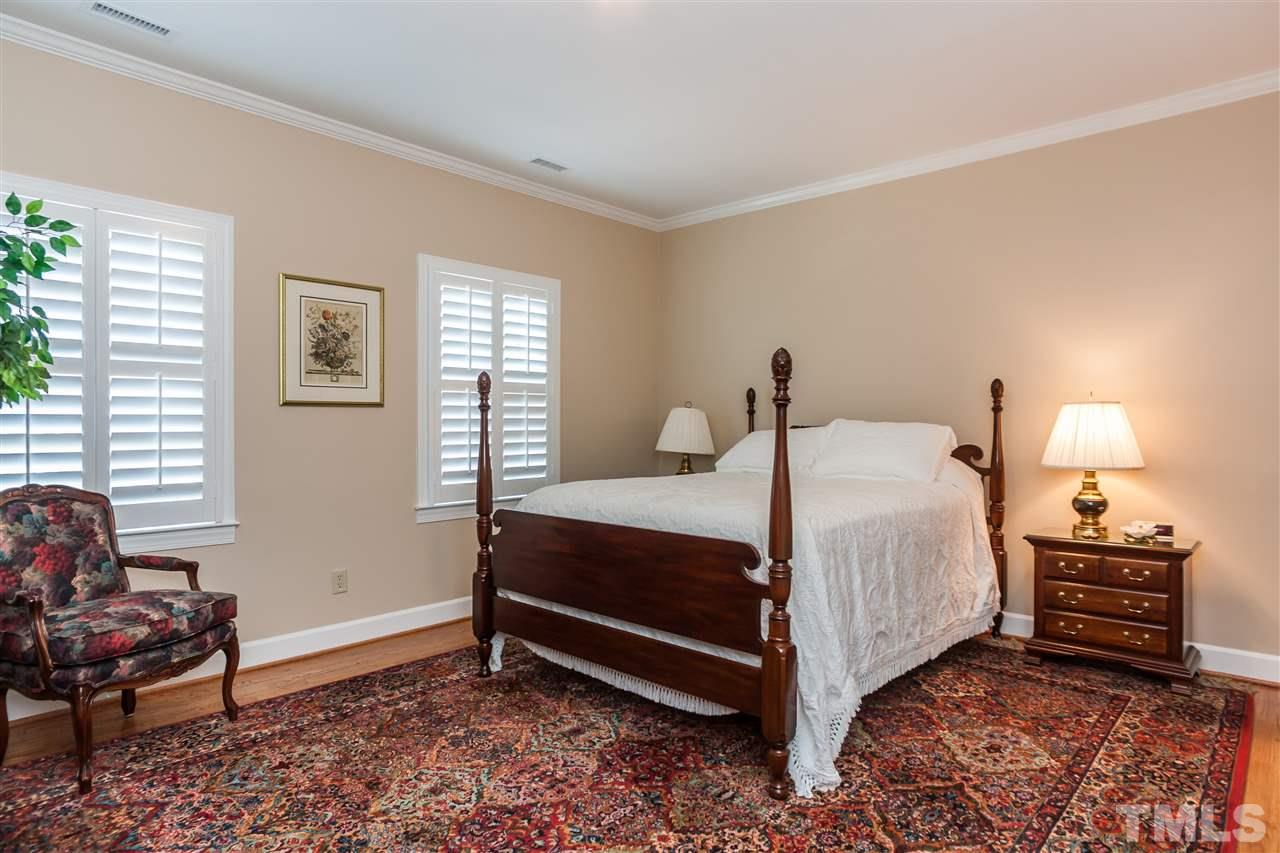 2909 Lake Boone Place Raleigh, NC 27608 - Photo 15 of 24