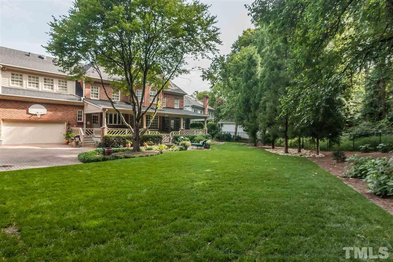2909 Lake Boone Place Raleigh, NC 27608 - Photo 22 of 24