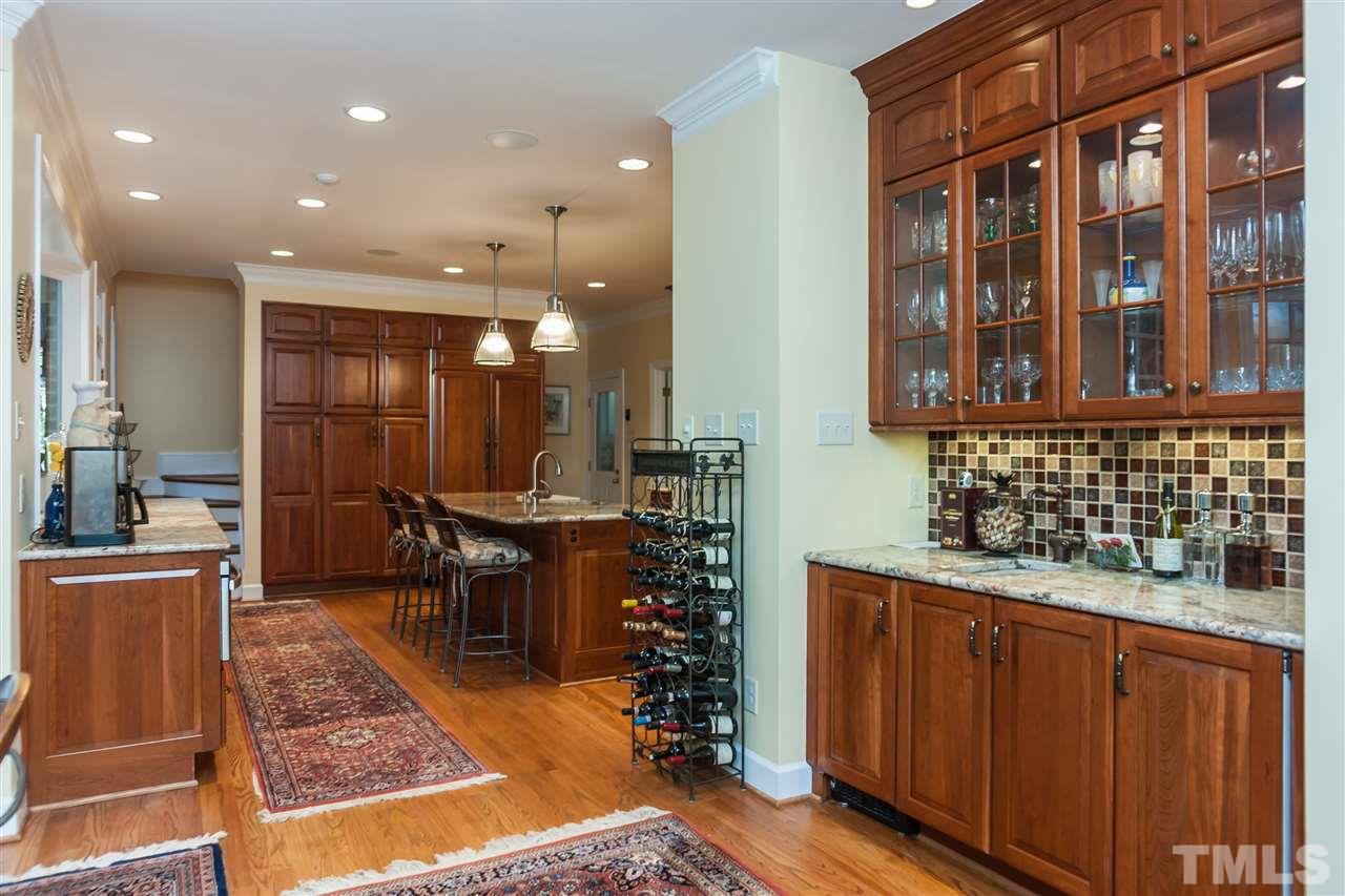 2909 Lake Boone Place Raleigh, NC 27608 - Photo 7 of 24