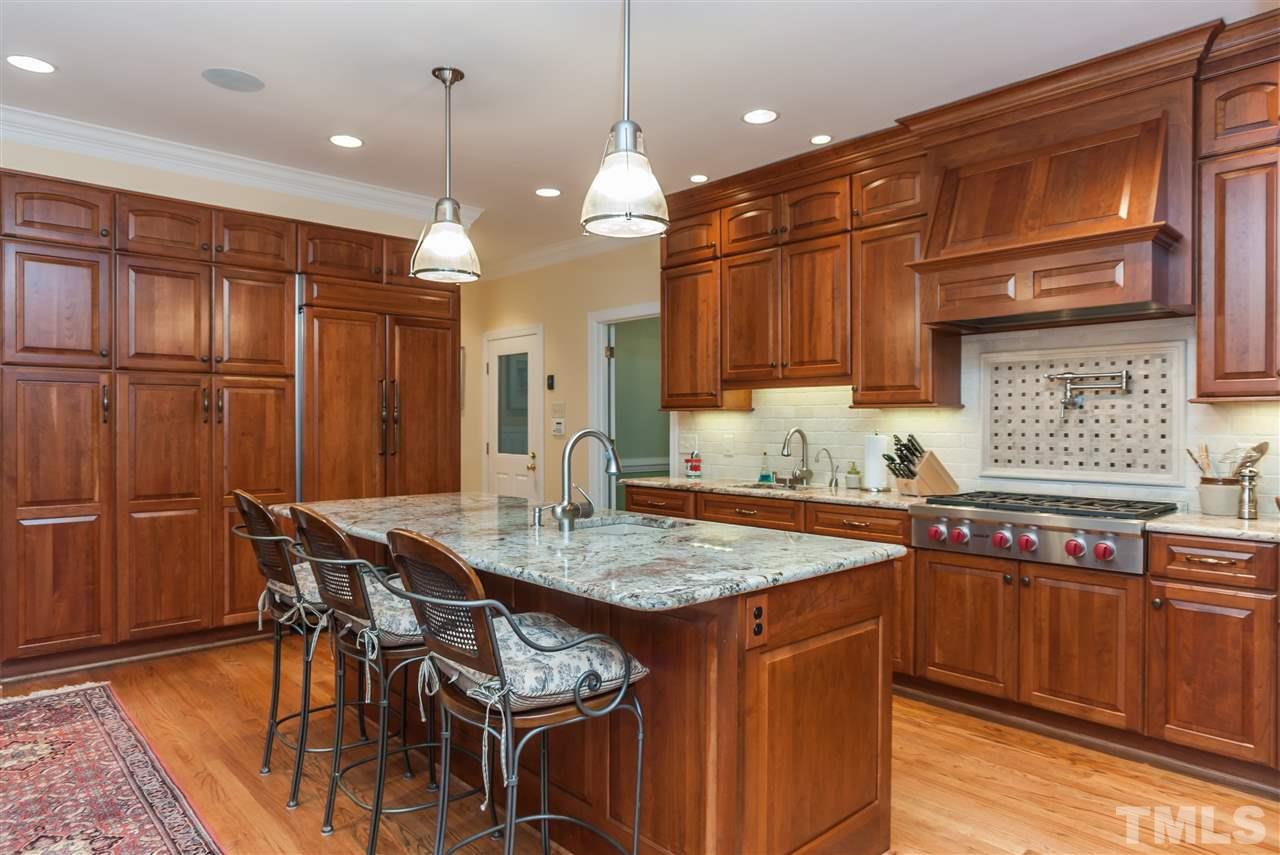 2909 Lake Boone Place Raleigh, NC 27608 - Photo 10 of 24