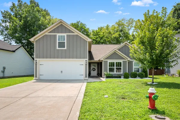 $369,900 | 357 Fieldstone Lane, Springfield, TN 37172