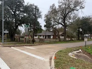 $2,750 | 229 University Drive, Prairie View, TX 77445