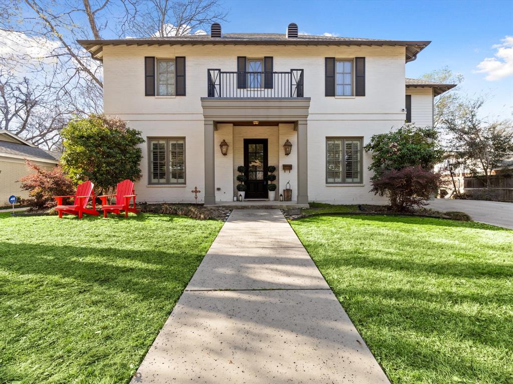 3909 Kingston Ct