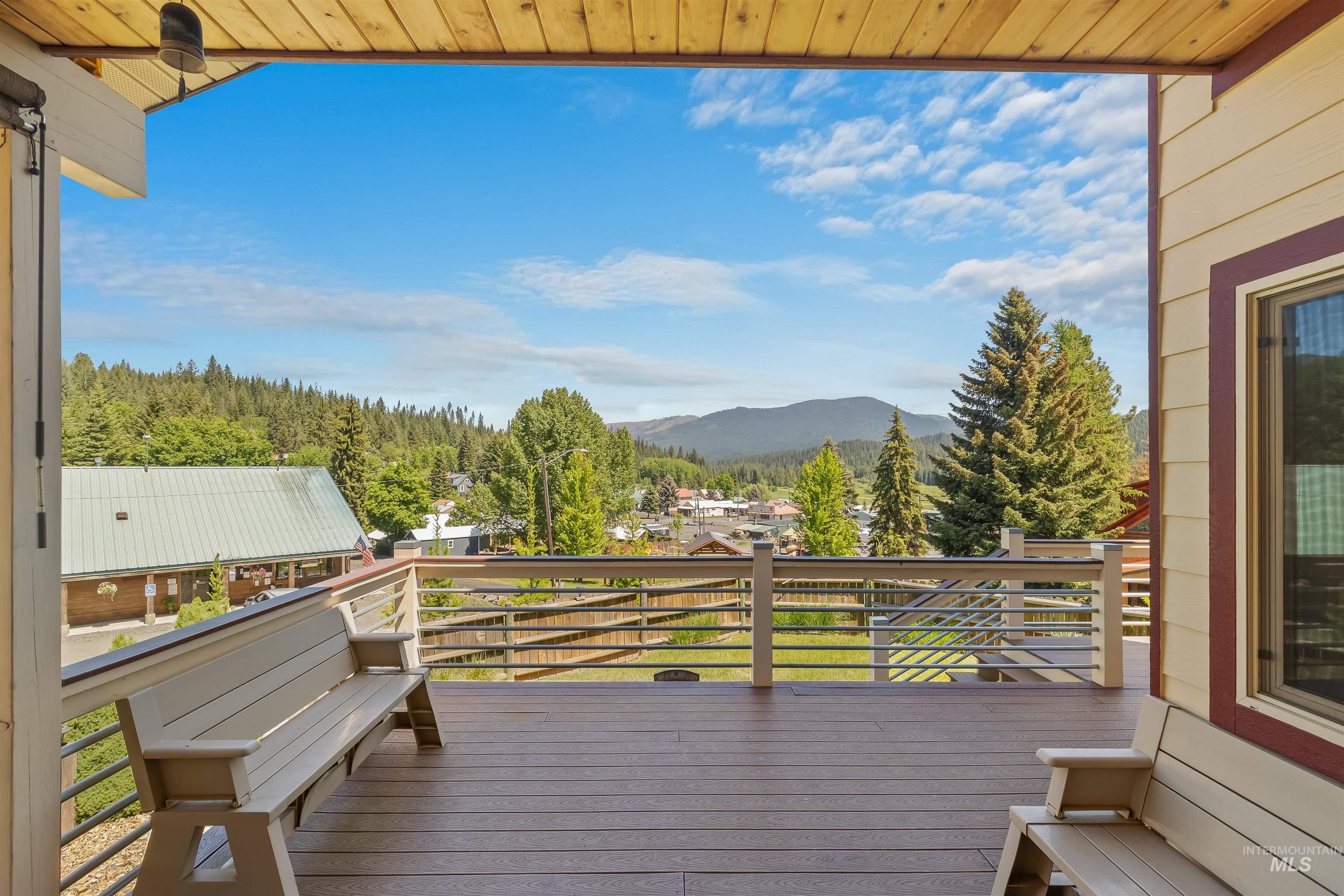 204 South 2nd Street Elk River, ID 83827 - Photo 12 of 50