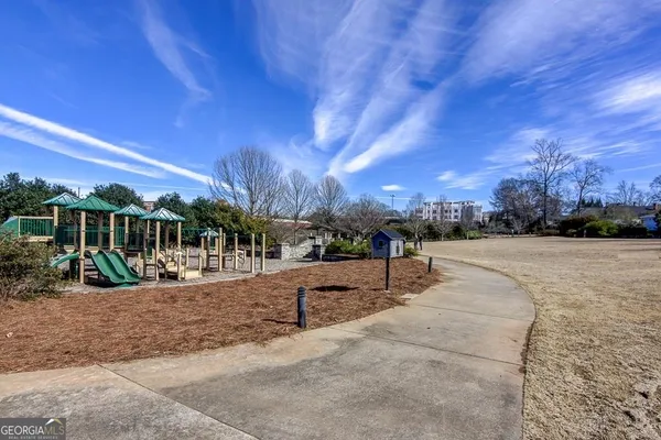 $1,595 | 48 Clark Street, Unit 48, Newnan, GA 30263