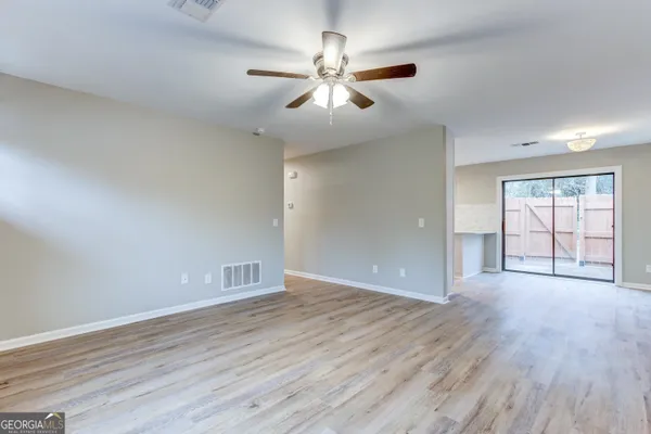 $1,595 | 48 Clark Street, Unit 48, Newnan, GA 30263