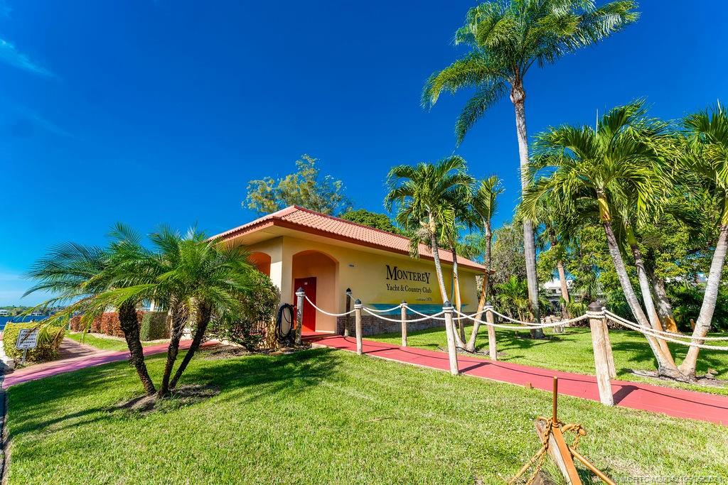 1953 Southwest Palm City Road, Unit J Stuart, FL 34994 - Photo 13 of 20 Gallery Image 13